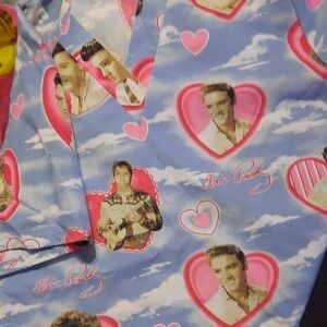 Elvis Presley Heart Print Women's Medical Scrub Top With Large Pockets Up Front